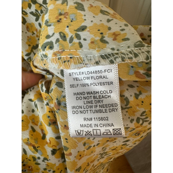 Women's Lush M Yellow Floral V-Neck Mini Dress - Picture 6 of 6